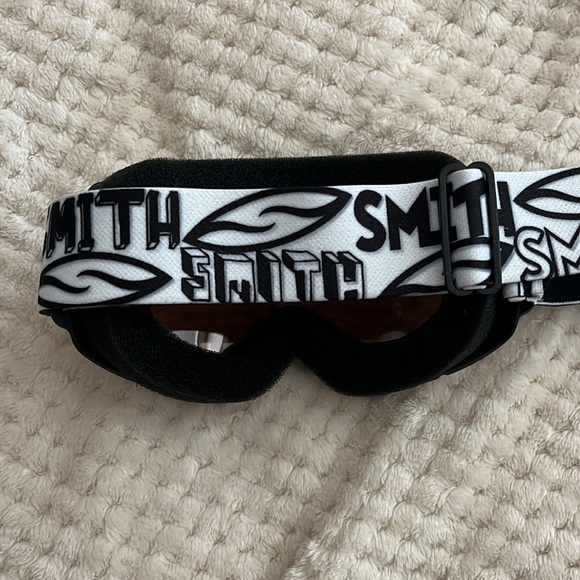 Child size snow goggles - Picture 3 of 5
